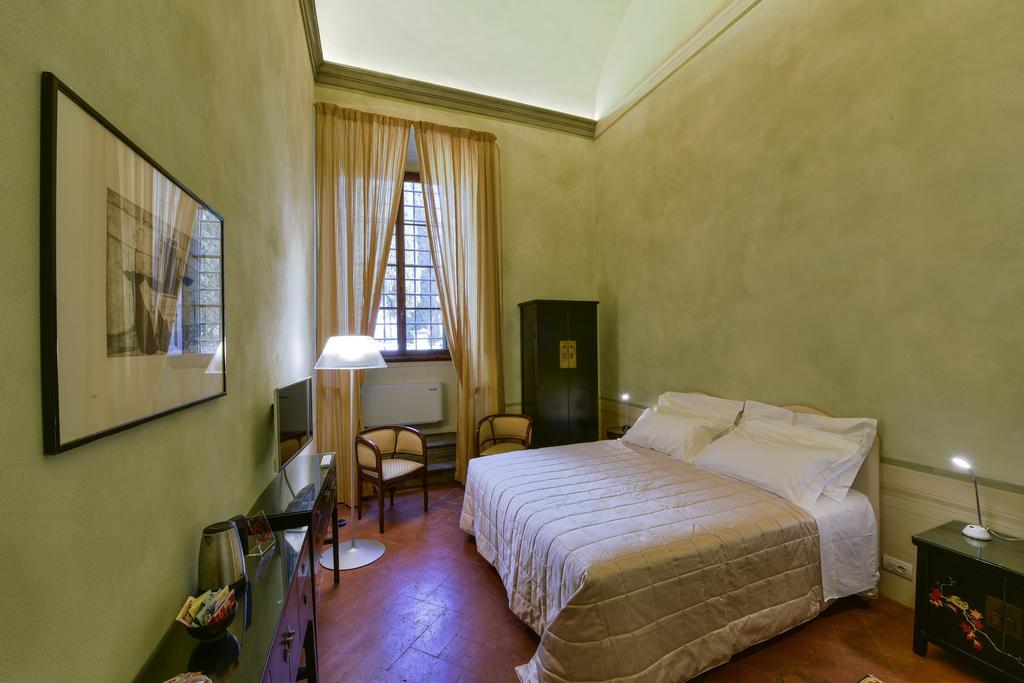 Bed and Breakfast Torre Dei Lari Residenza D'Epoca Флоренция Номер фото