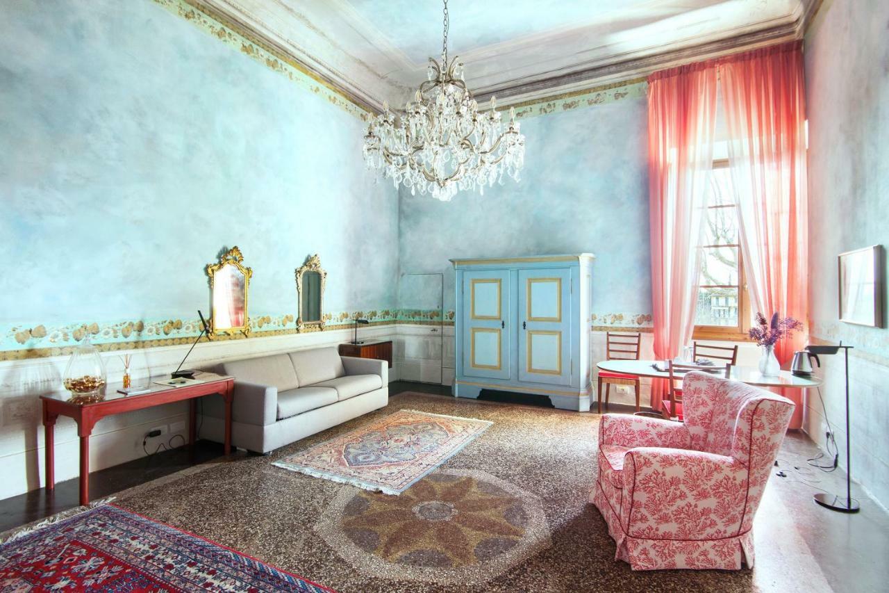 Bed and Breakfast Torre Dei Lari Residenza D'Epoca Флоренция Экстерьер фото