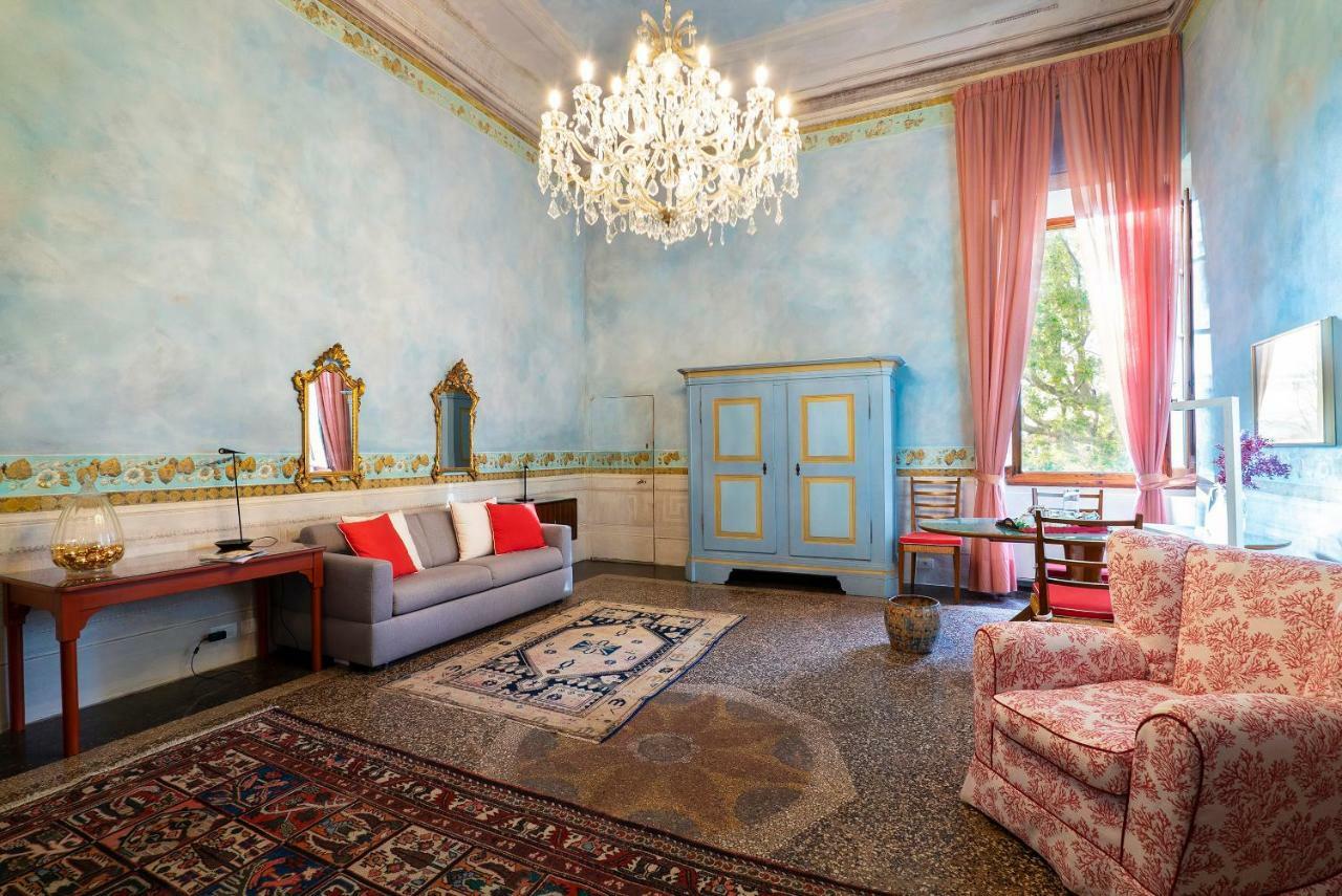 Bed and Breakfast Torre Dei Lari Residenza D'Epoca Флоренция Экстерьер фото