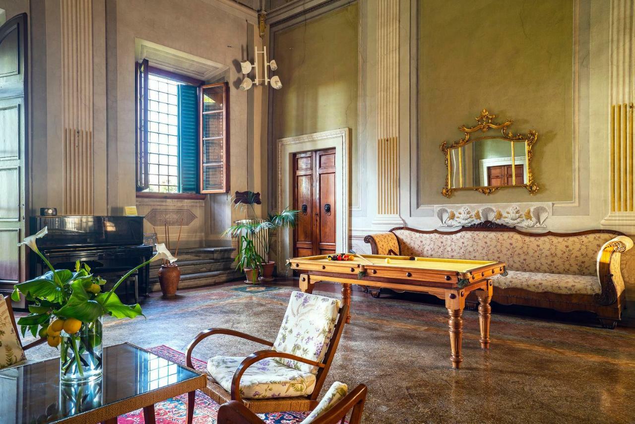 Bed and Breakfast Torre Dei Lari Residenza D'Epoca Флоренция Экстерьер фото